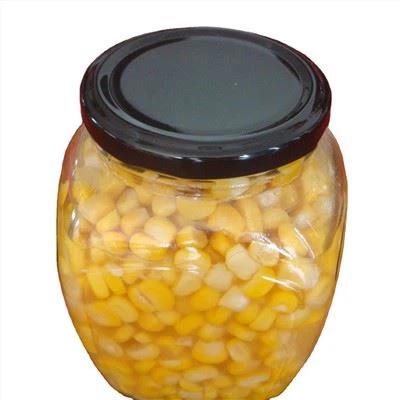 Grano de maíz enlatado en lata